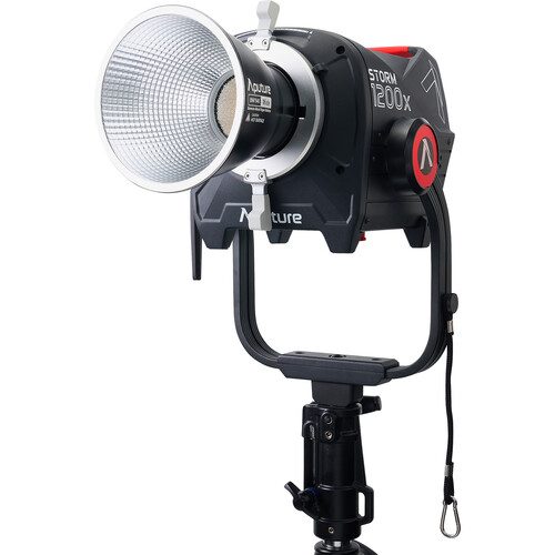 Aputure STORM 1200x Tunable White LED Monolight